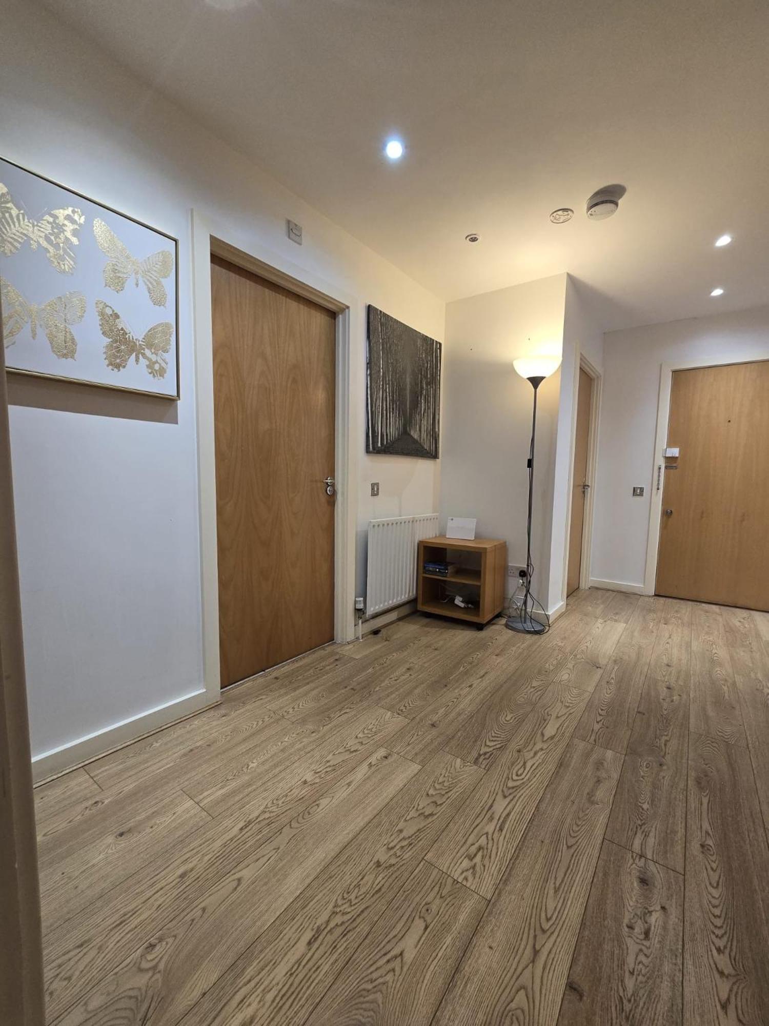 Ocean Wharf Apartment *